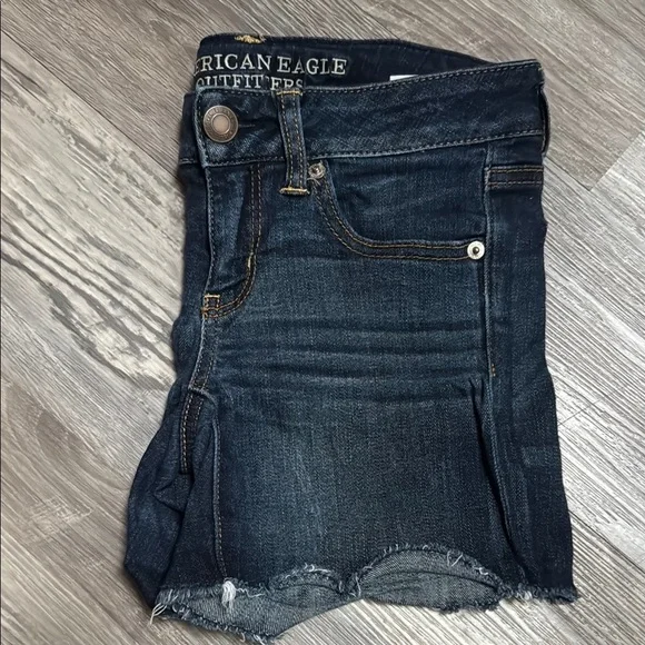 American Eagle Denim Shorts - Picture 4 of 4